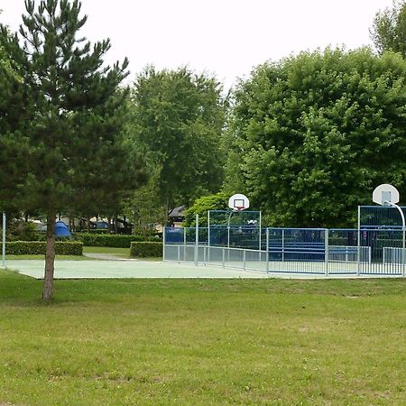 Camping Pyrenees Nature Oloron-Sainte-Marie Exteriör bild
