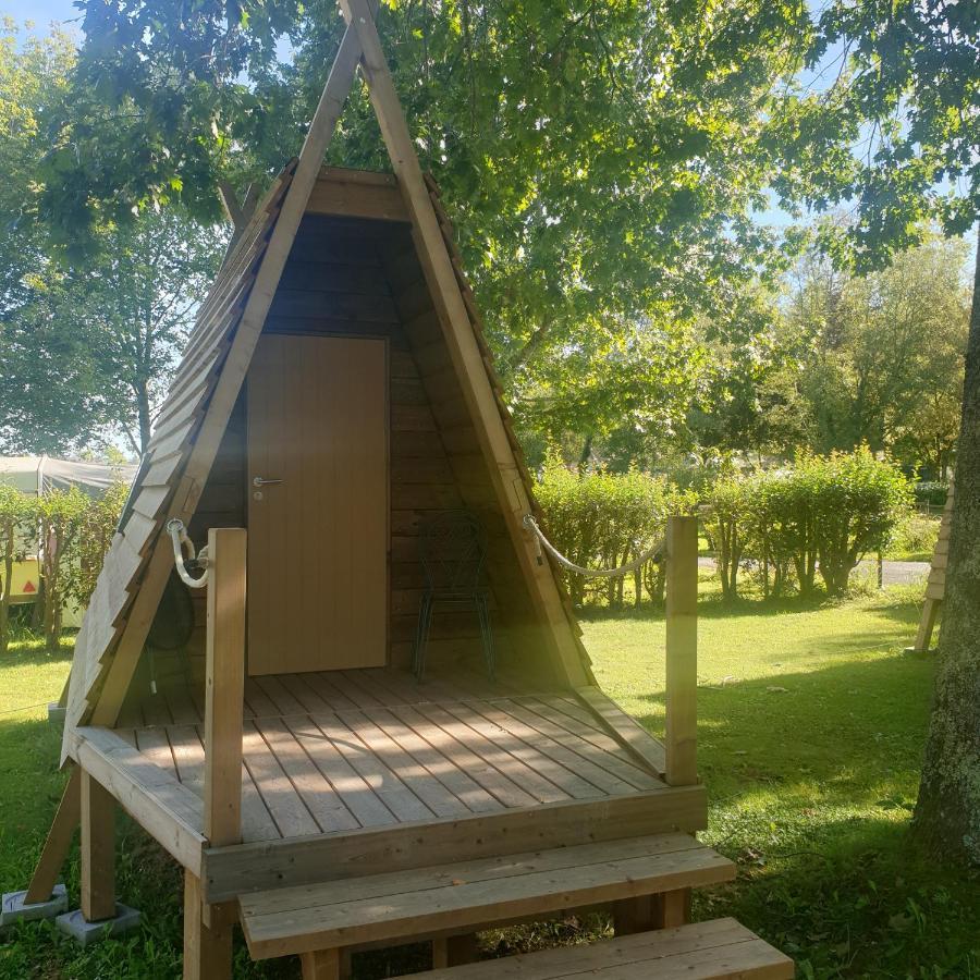 Camping Pyrenees Nature Oloron-Sainte-Marie Exteriör bild